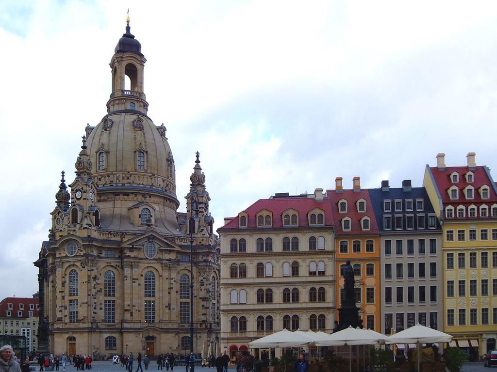 F2 - Am Alten Elbarm - Laubegast Dresden Bagian luar foto
